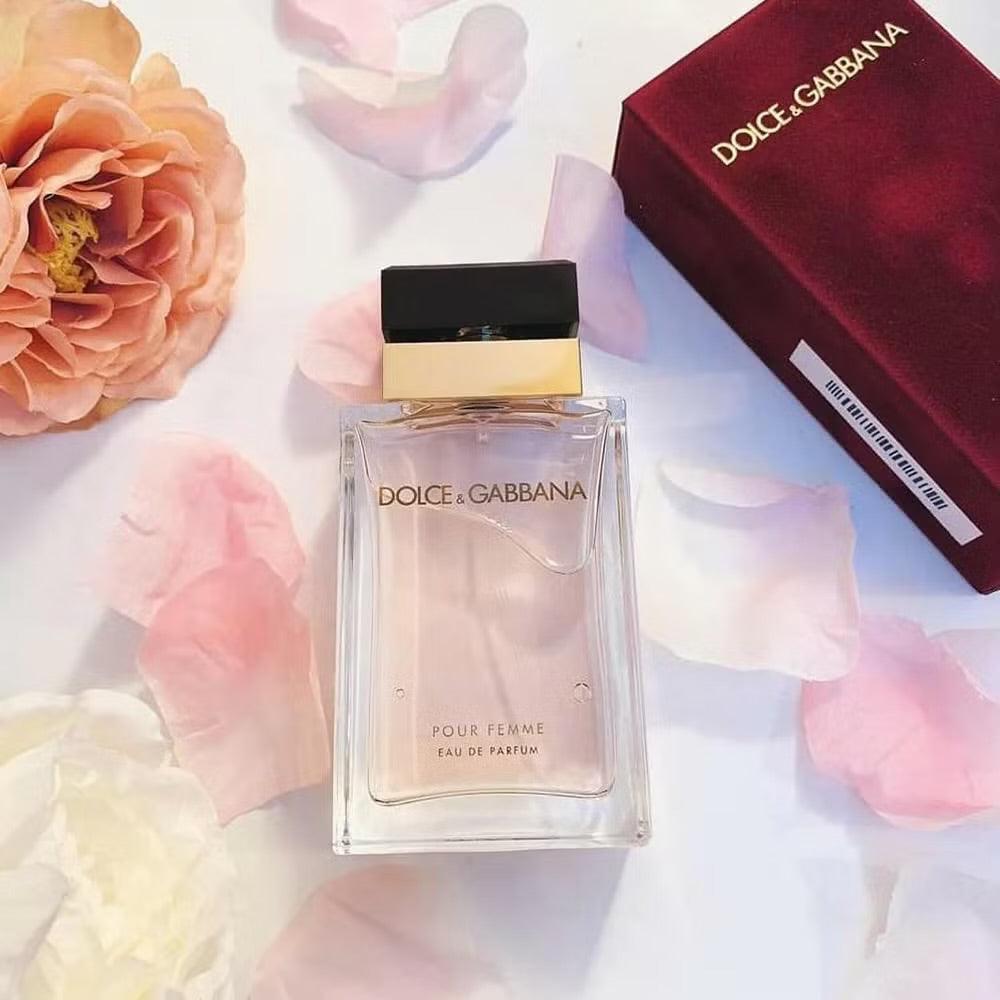 Dolce & Gabbana Pour Femme - Lux Perfume